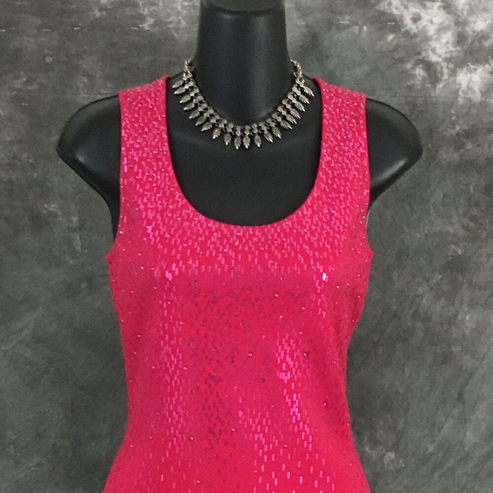 BEAUTIFUL St John knit pink rhinestones embellished evening dress size 2 - Picture 3 of 7